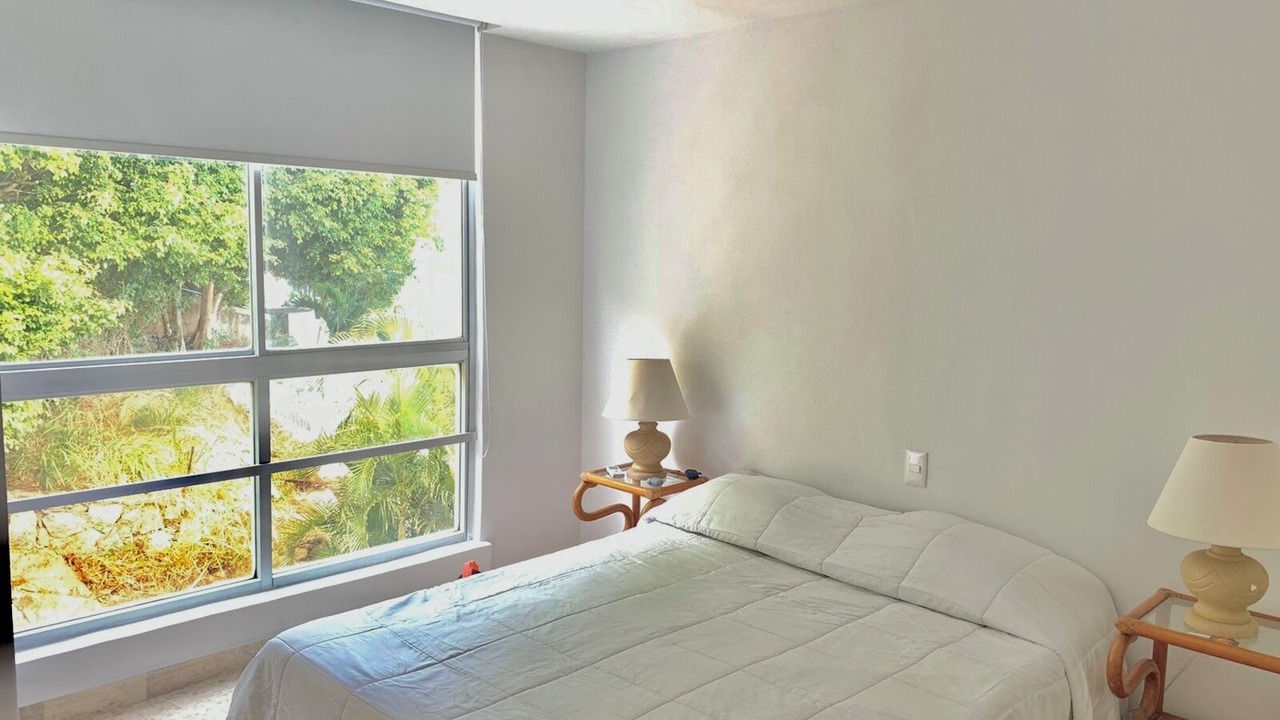 Photo of Bedroom in Puerto Marques