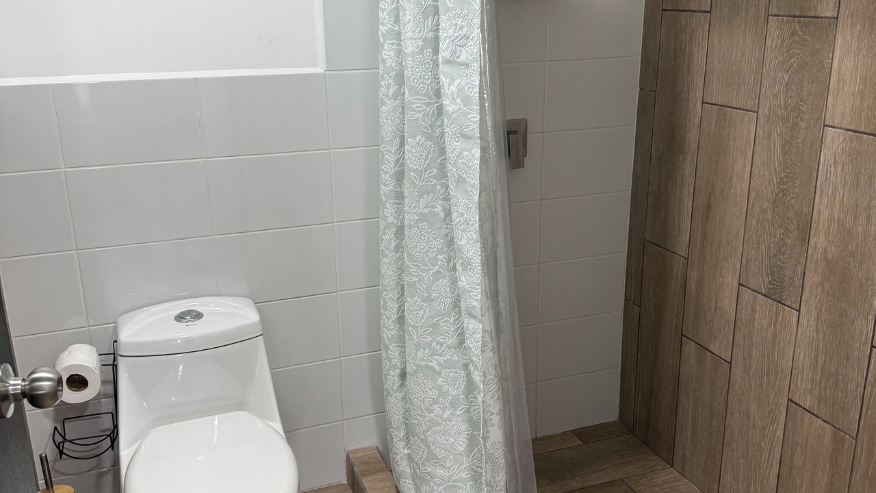 Photo of Bathroom in Zona 12