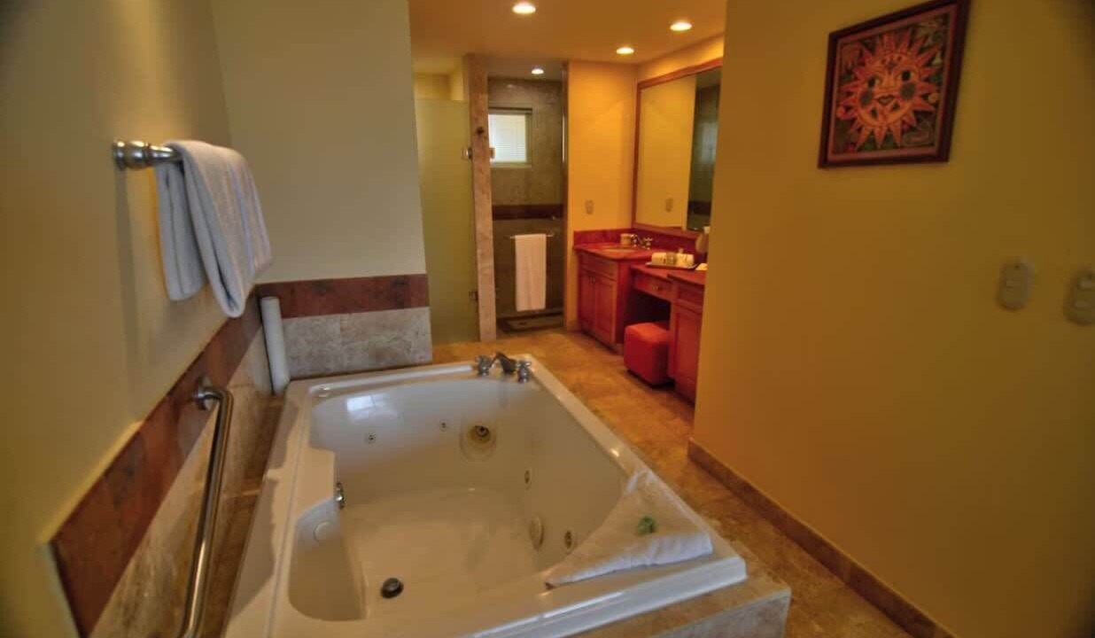 Photo of Bathroom in Flamingos