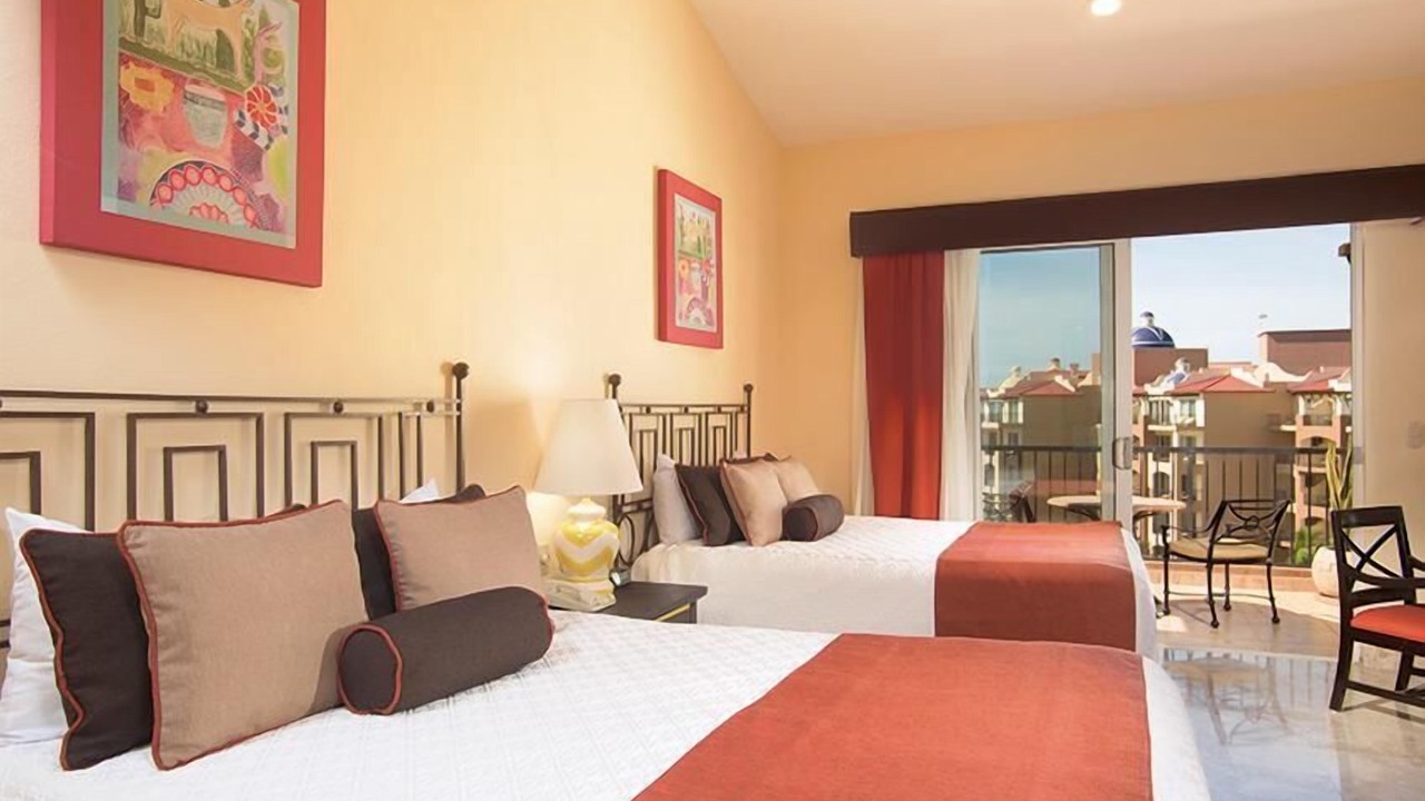 Photo of Bedroom in Flamingos