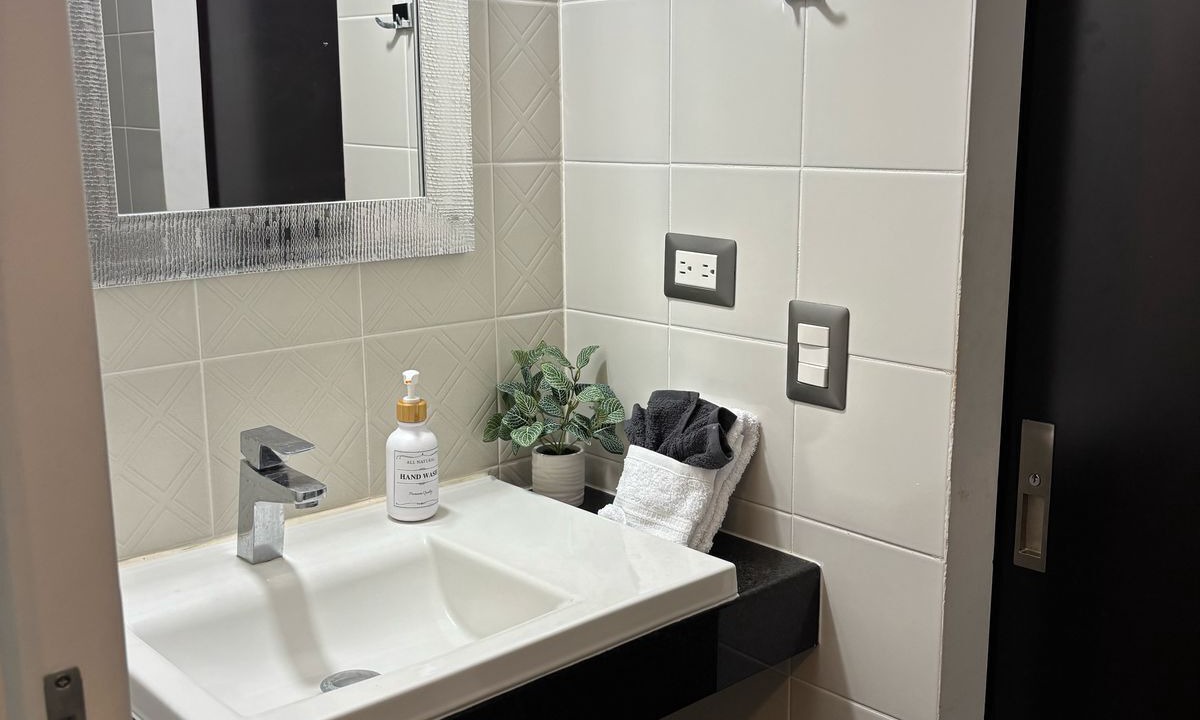 Photo of Bathroom in Zona 16
