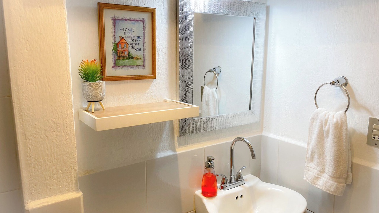 Photo of Bathroom in Zona 12