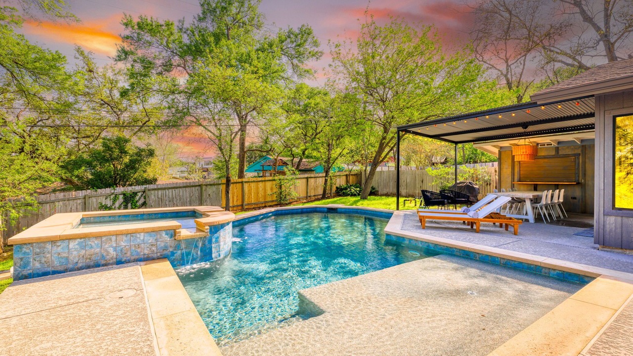 Photo of Outdoor in Barton Hills