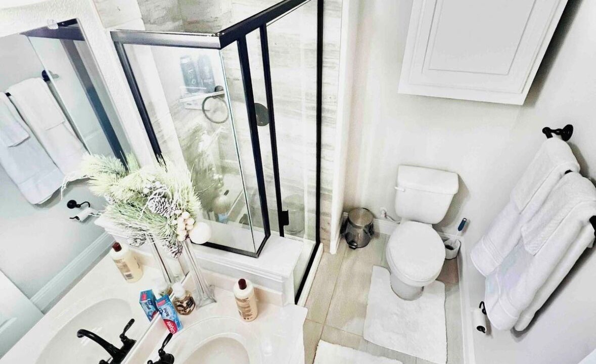 Photo of Bathroom in Fate
