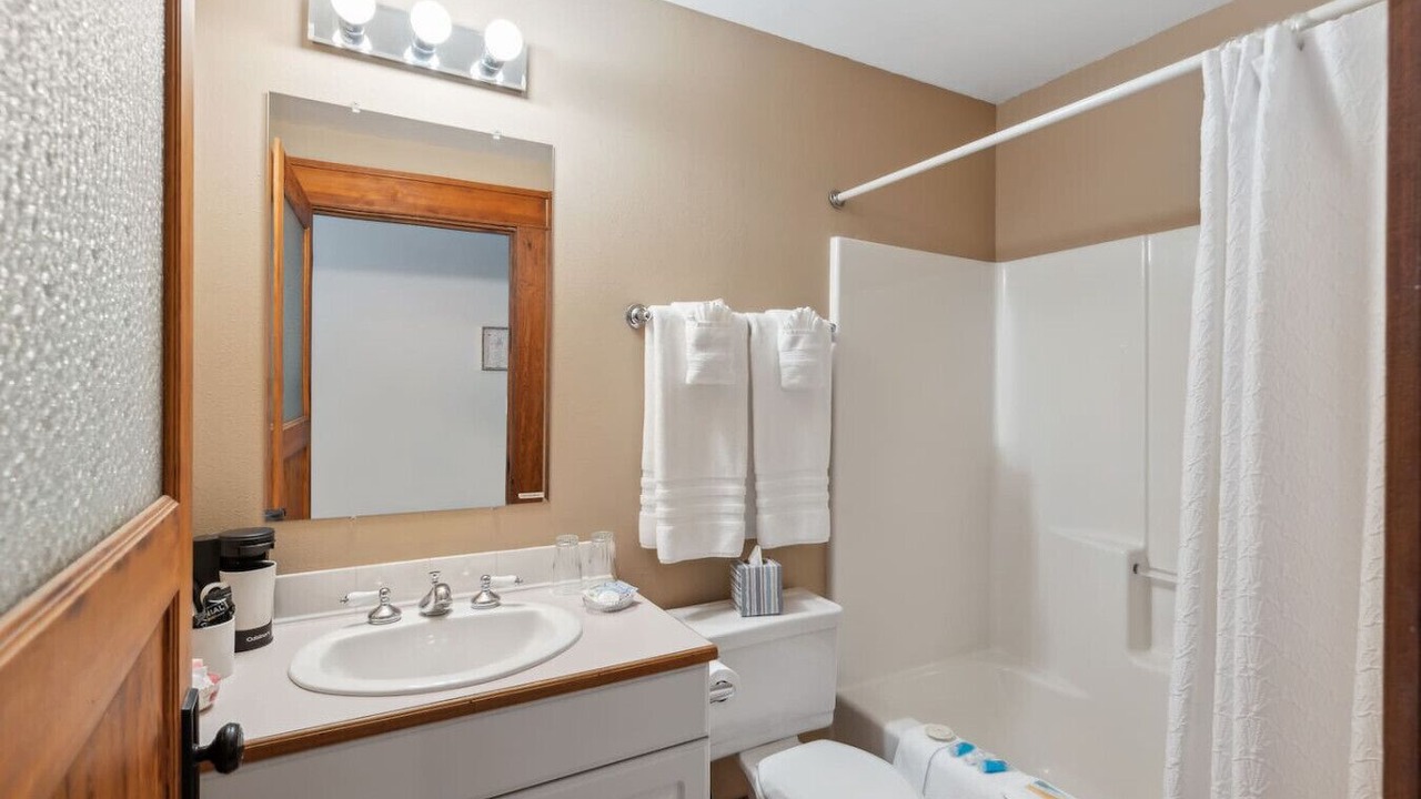 Photo of Bathroom in Eastland