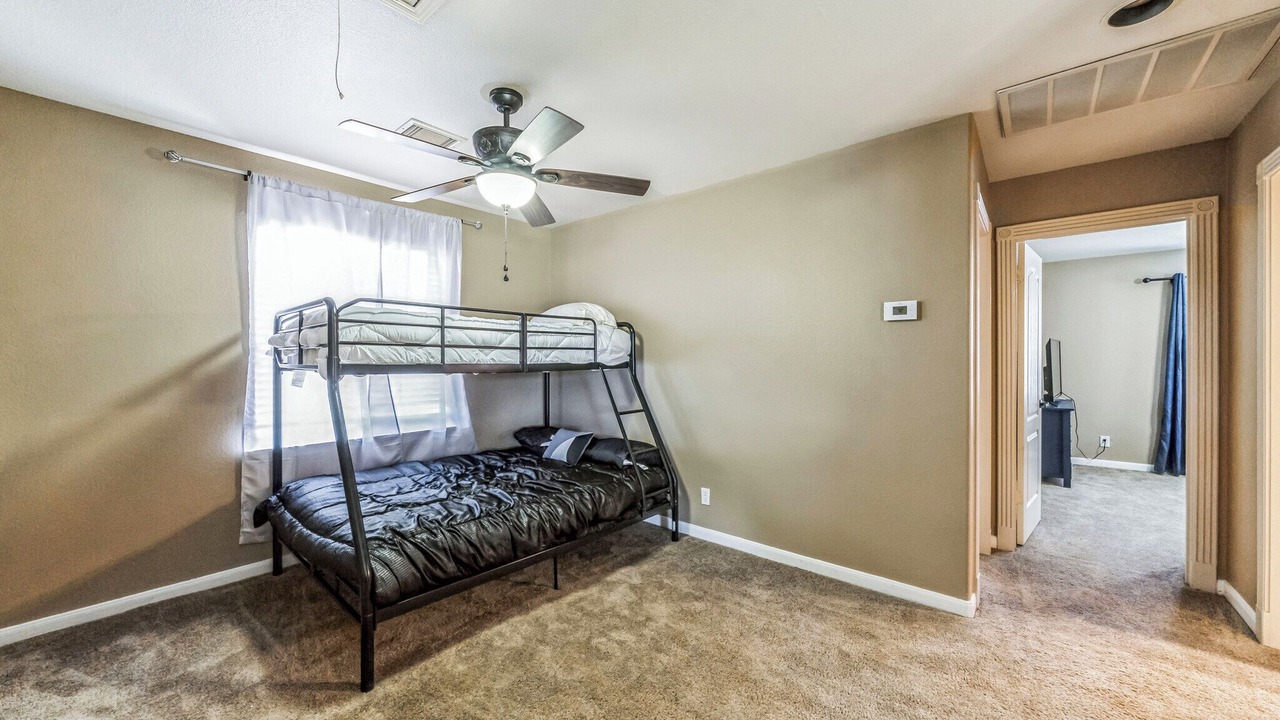 Photo of Bedroom in Far North Central