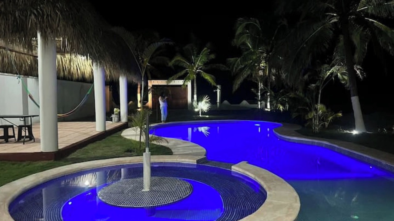 Photo of Outdoor in El Hawaii