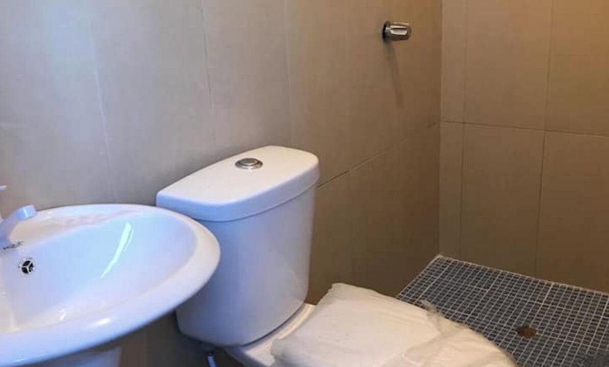 Photo of Bathroom in El Hawaii