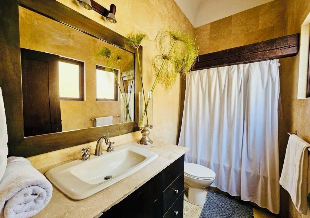 Photo of Bathroom in Antigua Guatemala