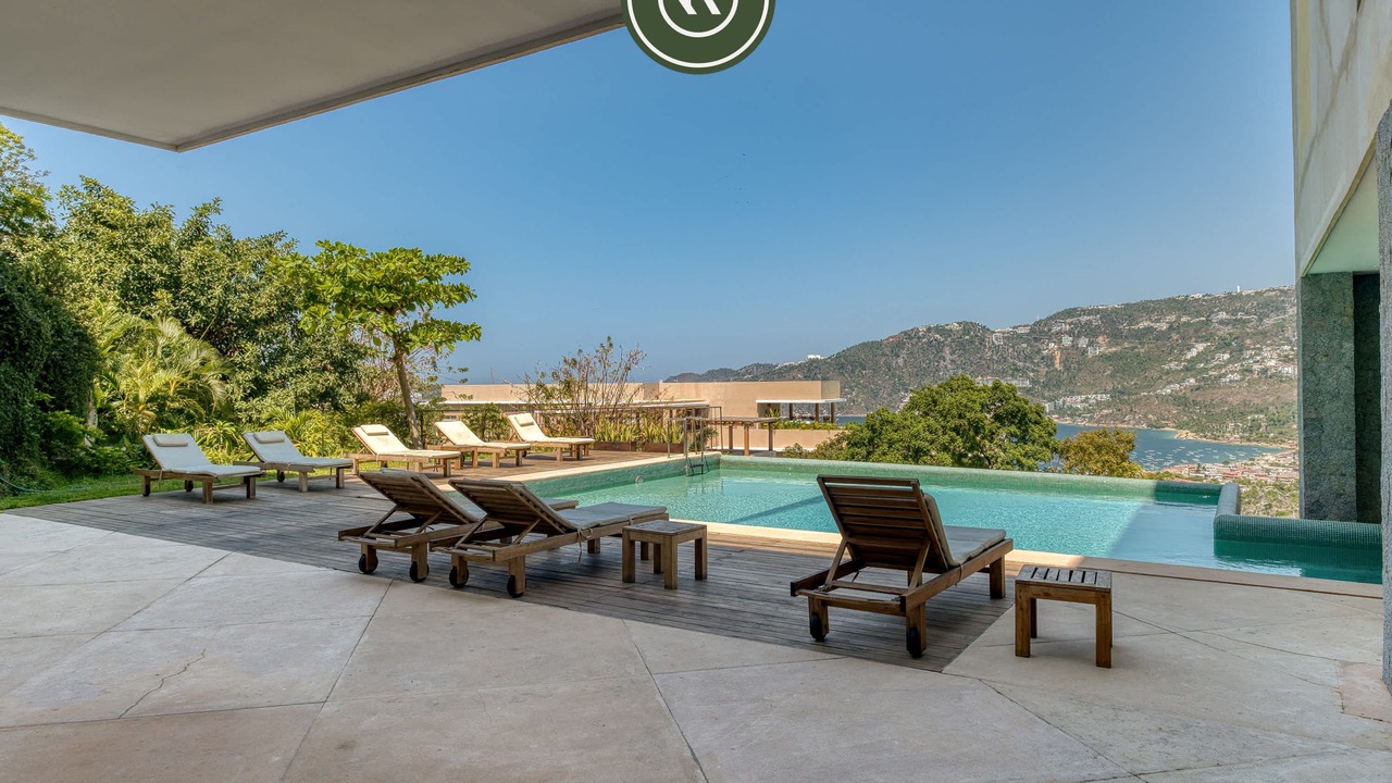 Photo of Outdoor in Puerto Marques