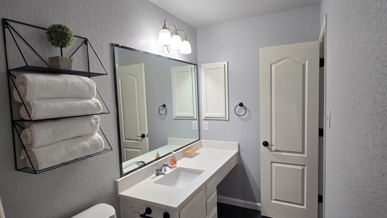Photo of Bathroom in Far North Central