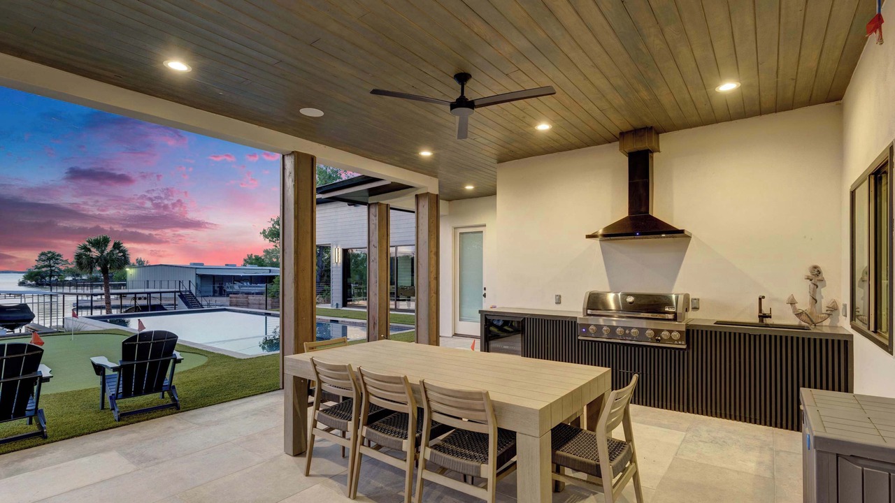Photo of Outdoor in Horseshoe Bay