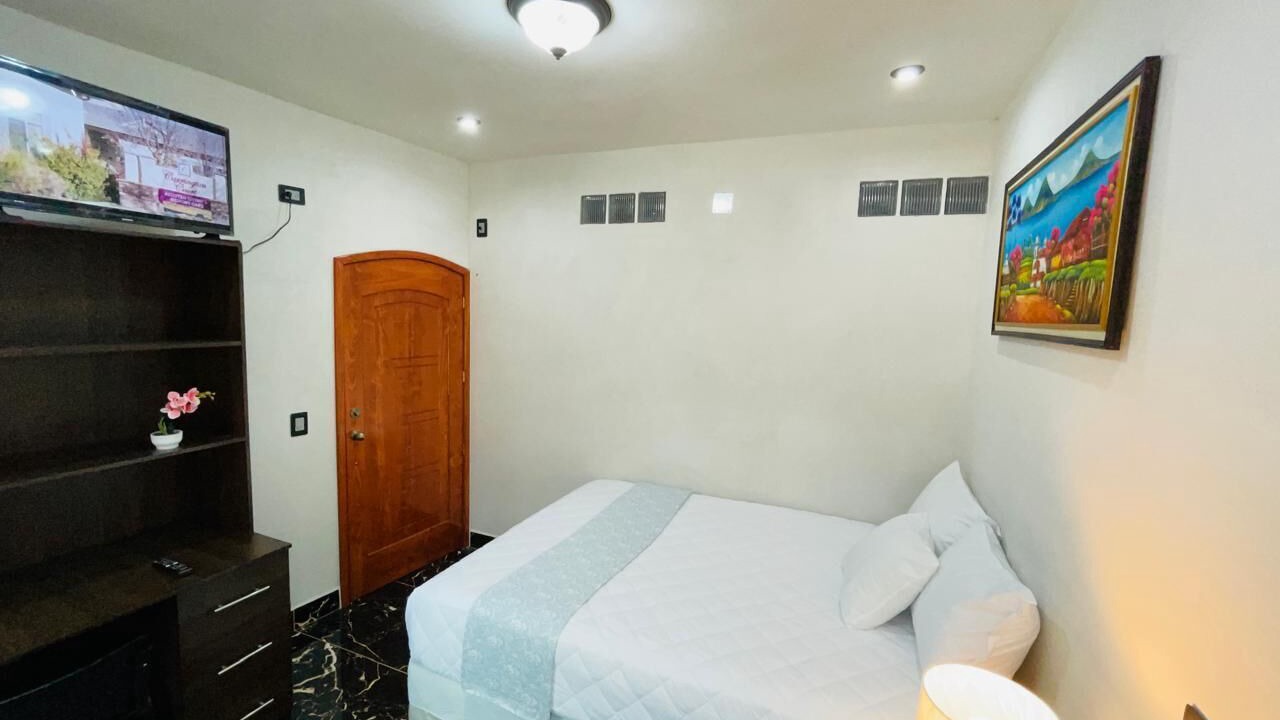 Photo of Bedroom in Panajachel