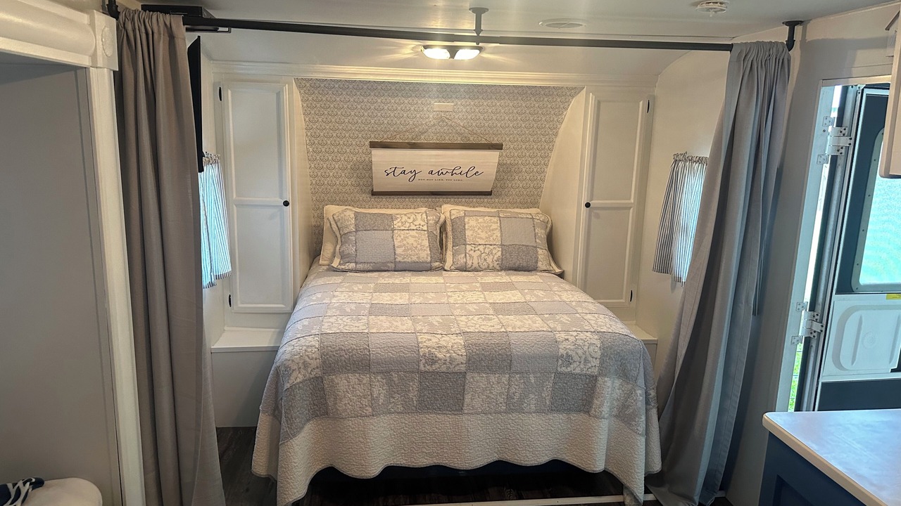 Photo of Bedroom in Brookeland