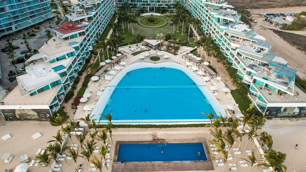 Photo of Outdoor in Flamingos