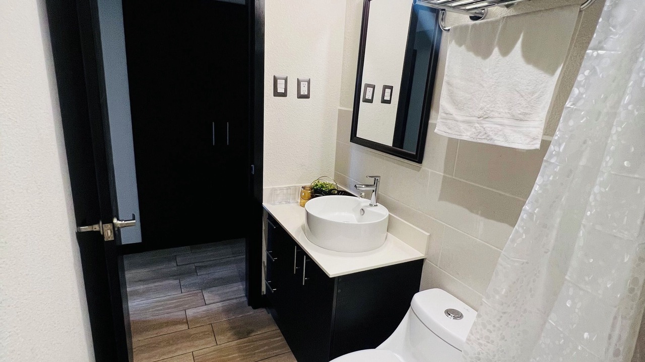 Photo of Bathroom in Zona 11