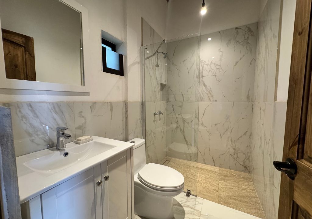 Photo of Bathroom in San Mateo Milpas Altas