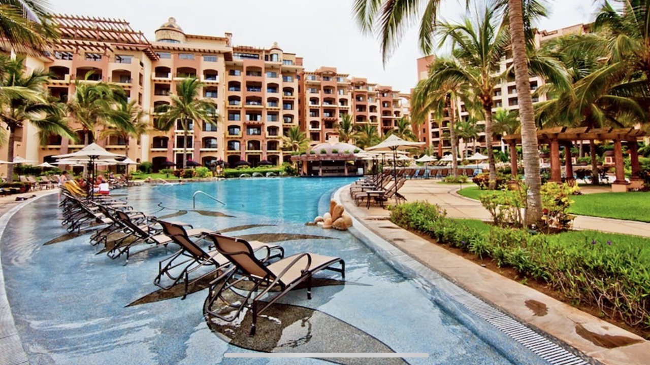 Photo of Outdoor in Flamingos