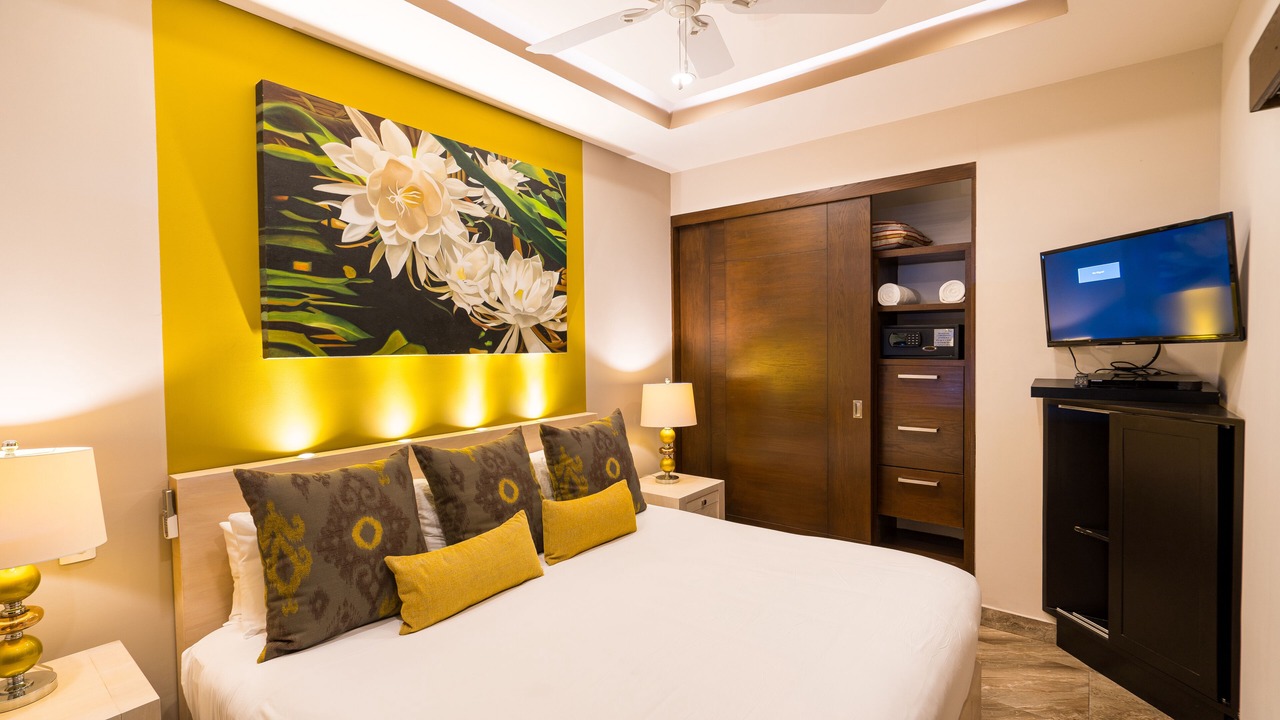 Photo of Bedroom in Romantic Zone