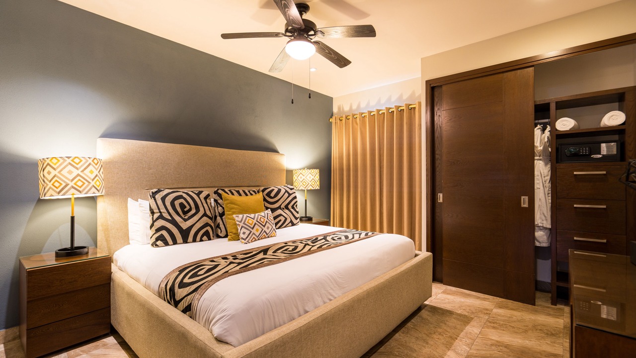Photo of Bedroom in Romantic Zone