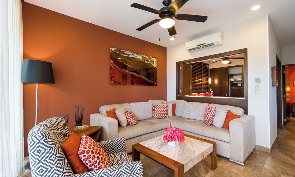 Photo of Livingroom in Romantic Zone