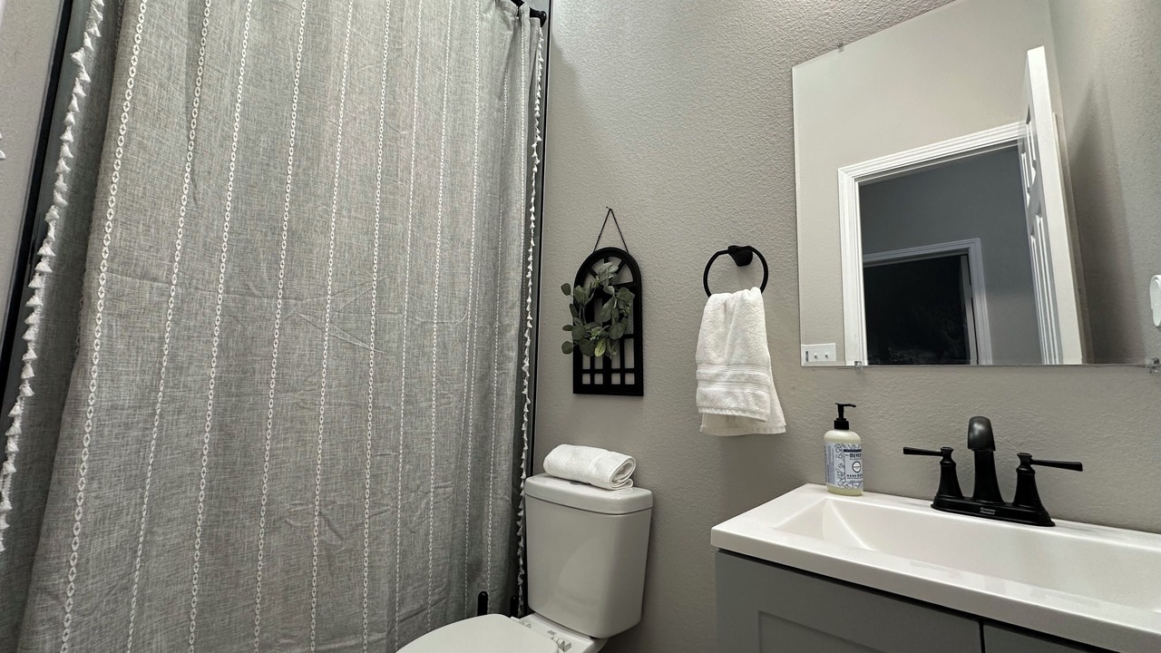 Photo of Bathroom in East Riverside
