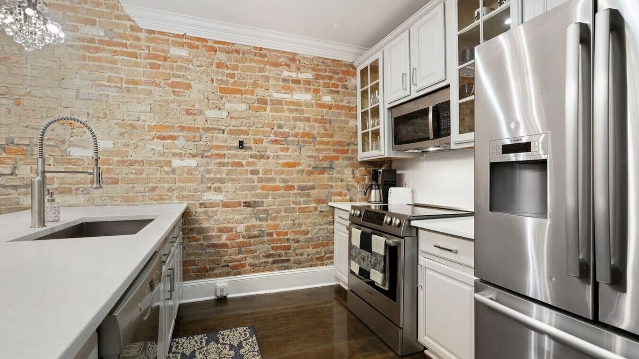 Photo of Kitchen in French Quarter
