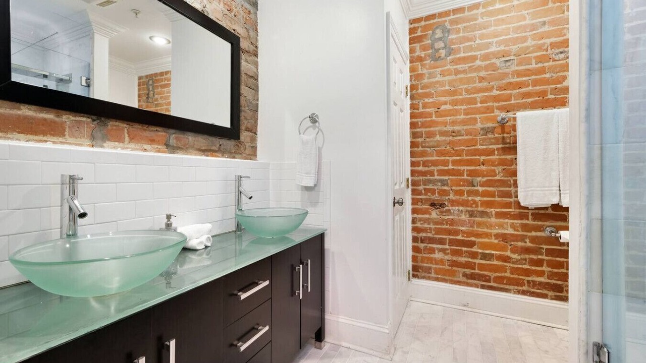 Photo of Bathroom in French Quarter