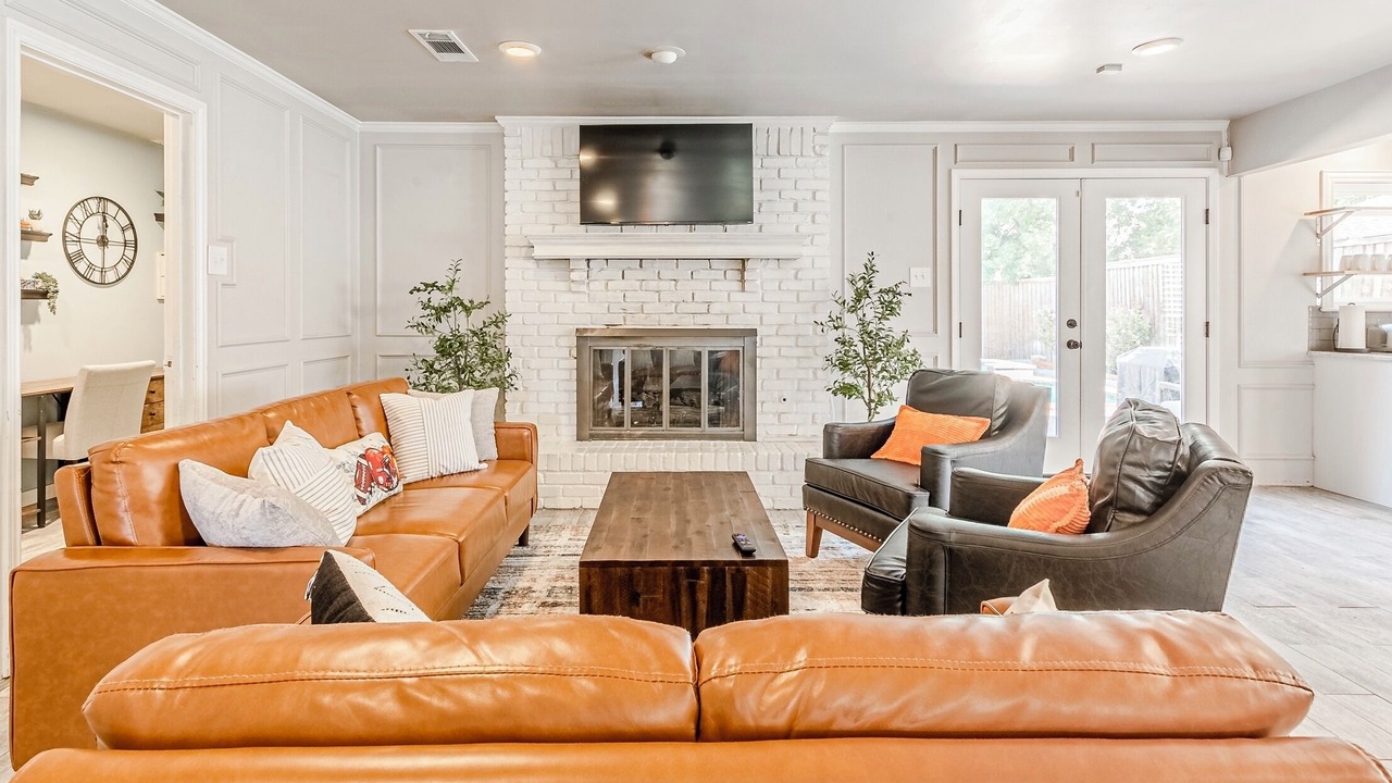 Photo of Livingroom in Lake Highlands