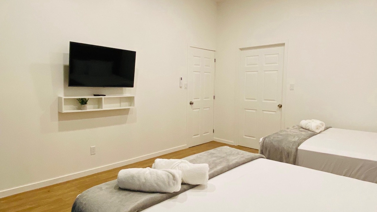 Photo of Bedroom in Flores
