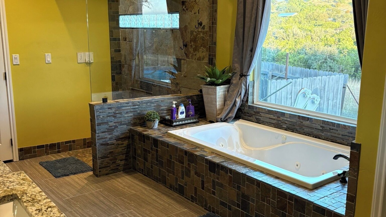 Photo of Bathroom in Kerrville