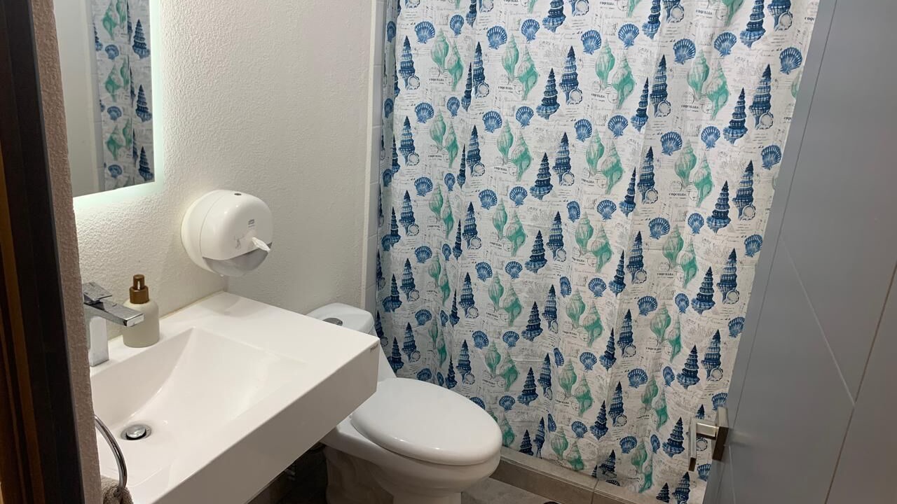 Photo of Bathroom in Zona 9 de Mixco