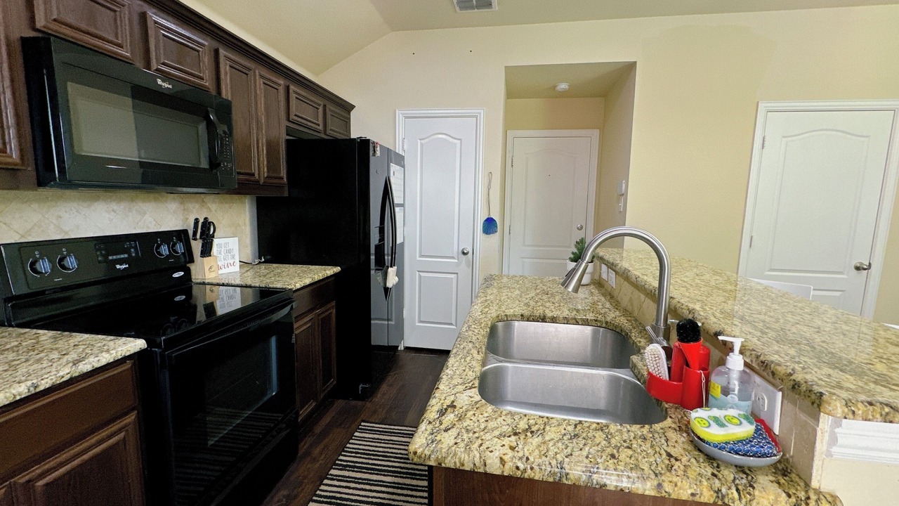 Photo of Kitchen in Southwest Arlington
