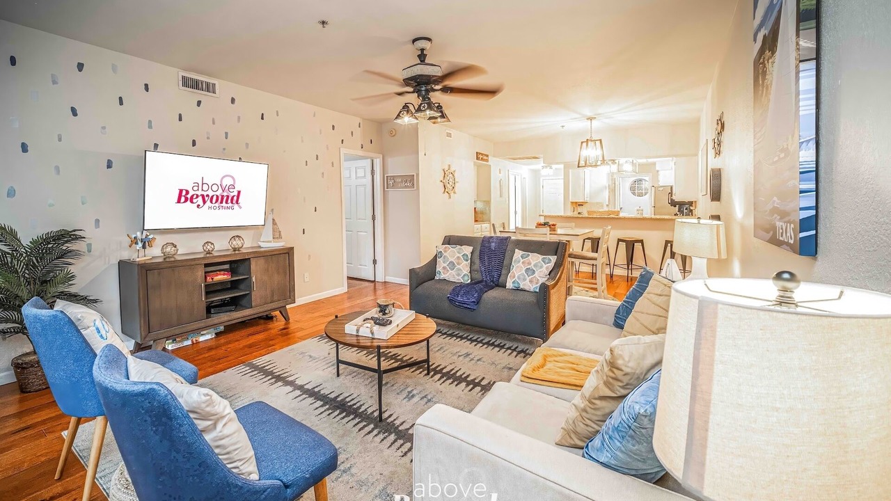 Photo of Livingroom in Highland Lake Estates