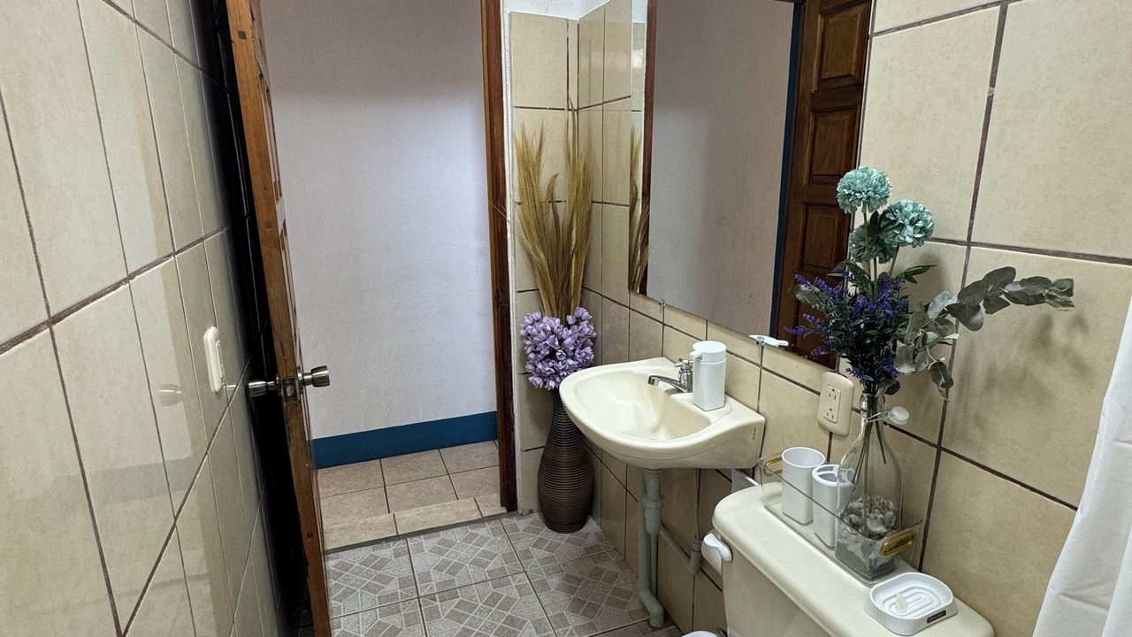 Photo of Bathroom in San Pedro La Laguna