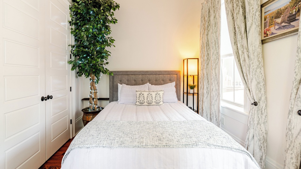 Photo of Bedroom in Seventh Ward