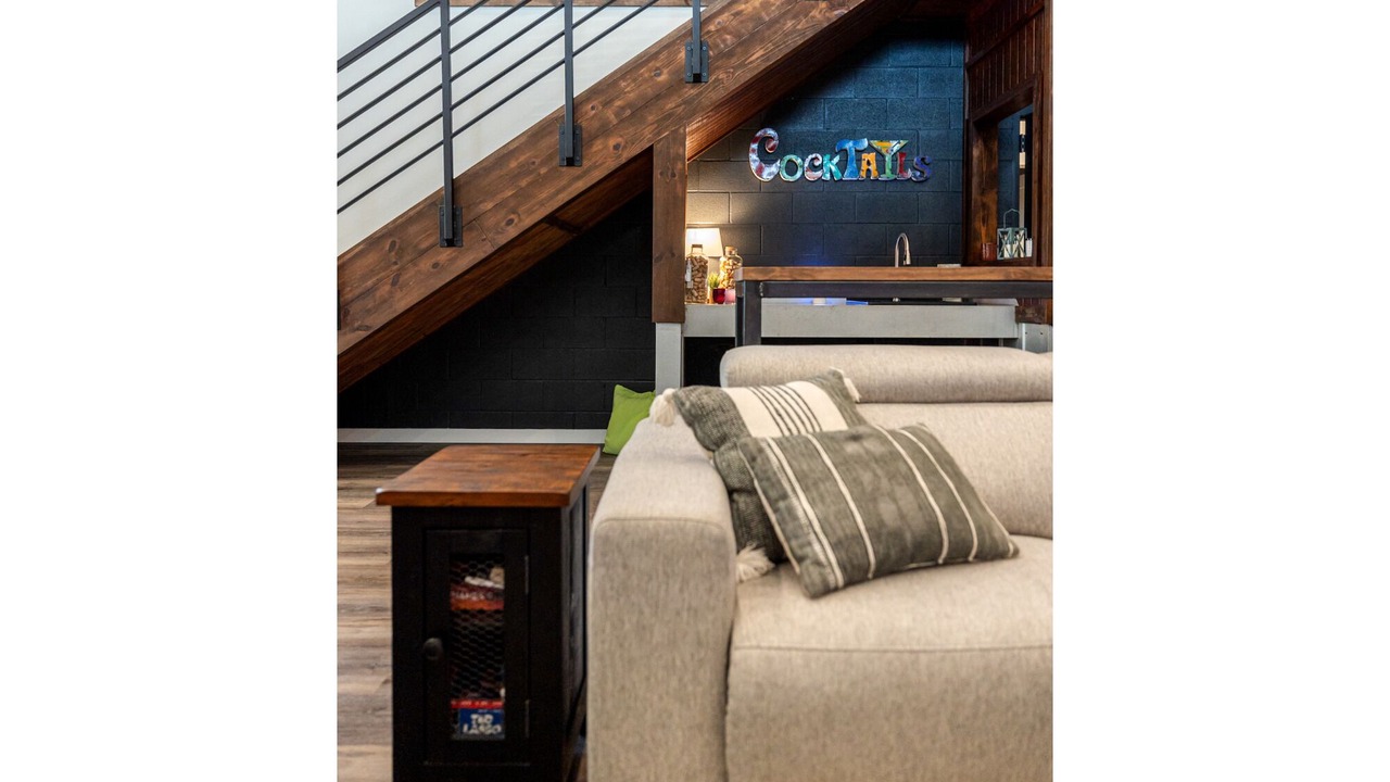 Photo of Livingroom in Dennis