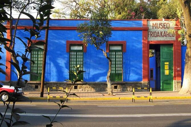 Photo of Buildings in Del Carmen
