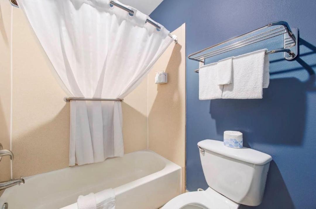 Photo of Bathroom in Weslaco