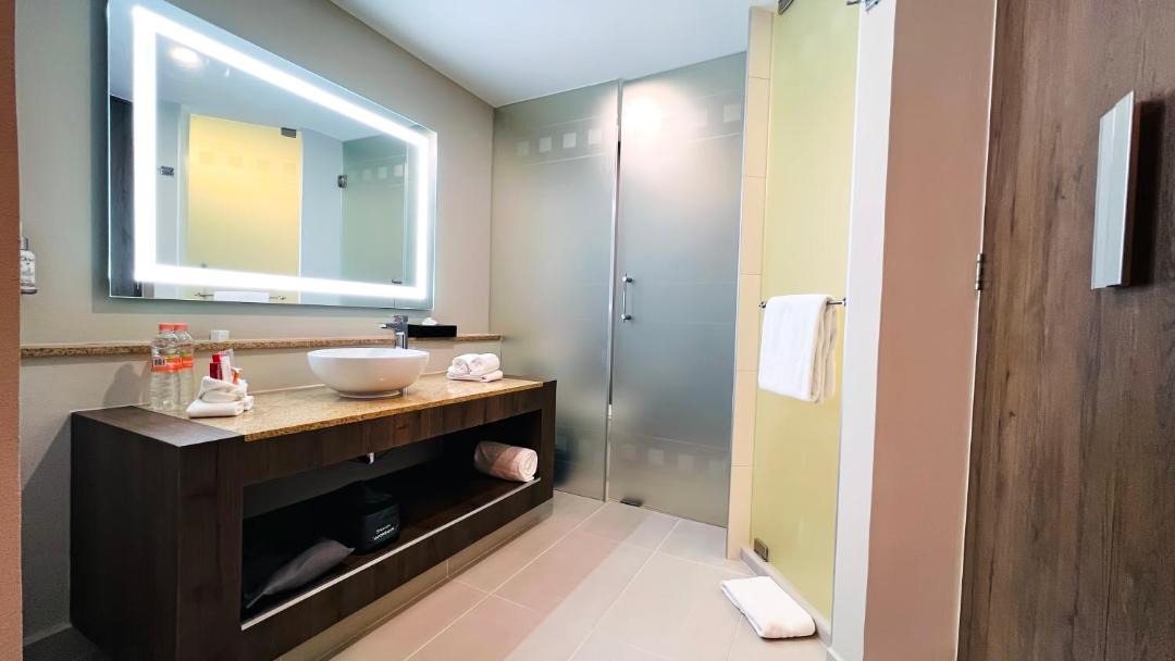 Photo of Bathroom in Del Valle