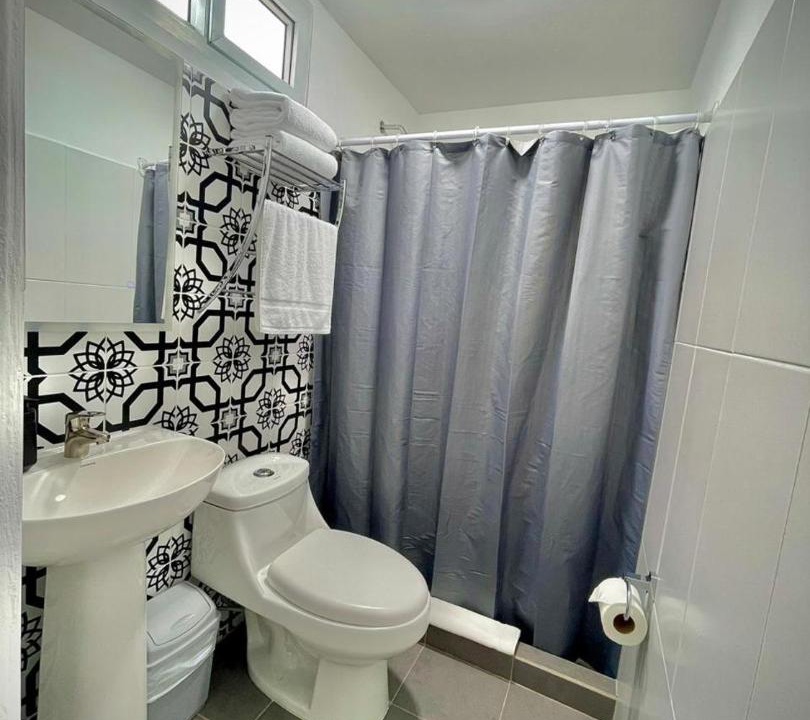 Photo of Bathroom in Zona 13