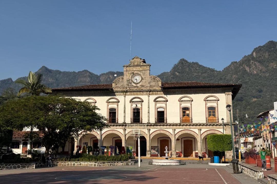 Photo of Buildings in Zapotitlan de Mendez