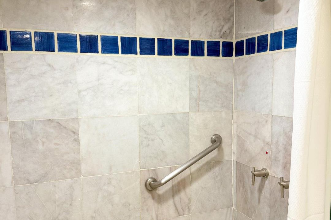 Photo of Bathroom in South Hotel Zone