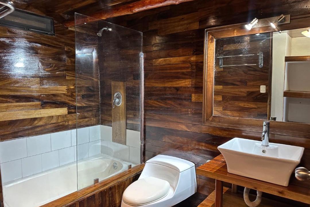 Photo of Bathroom in Mariscos