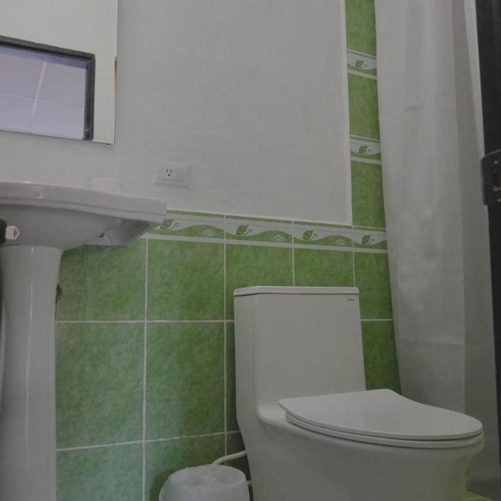 Photo of Bathroom in Flores