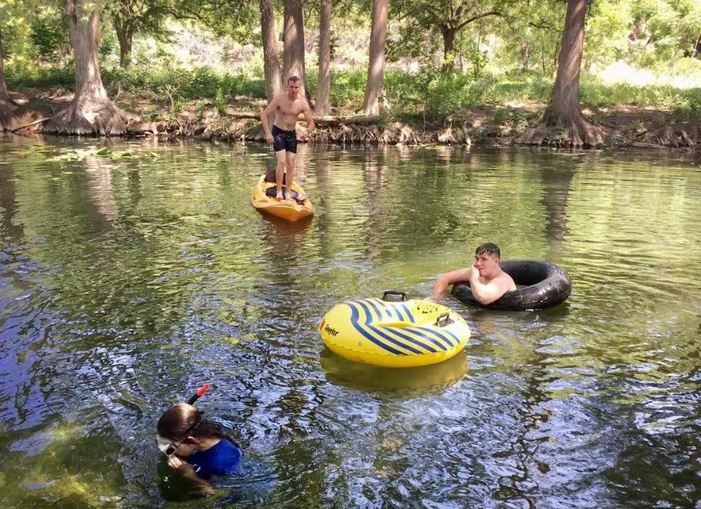 Photo of Others in Leakey