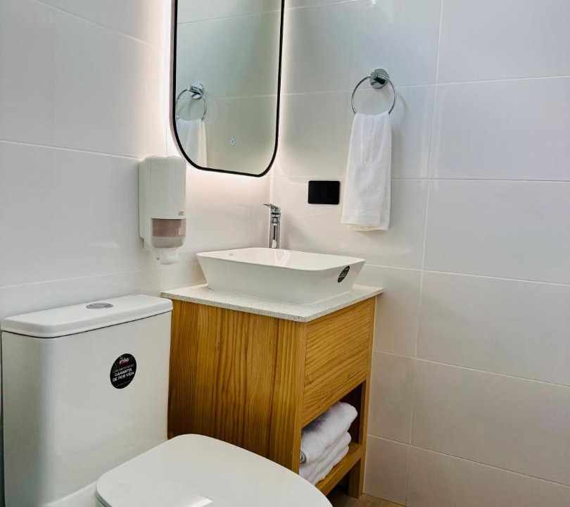 Photo of Bathroom in Flores