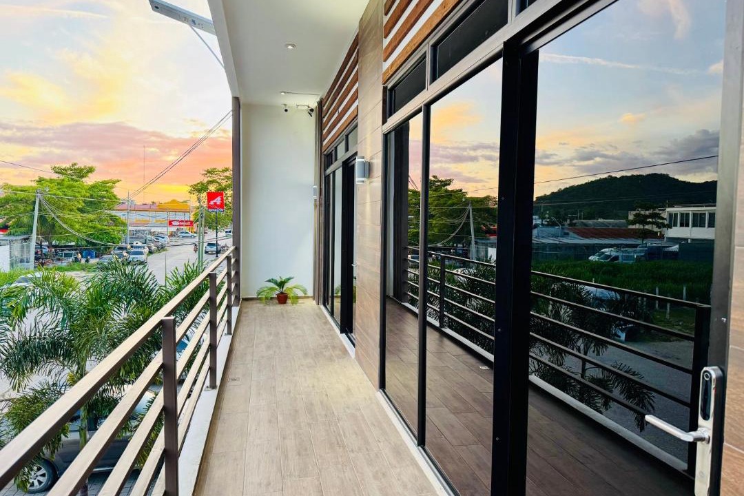 Photo of Patio Balcony in Flores