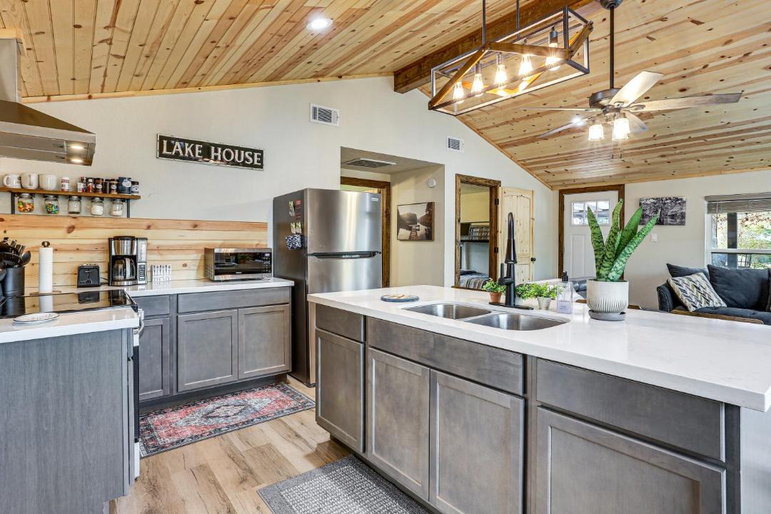 Photo of Kitchen in Brookeland