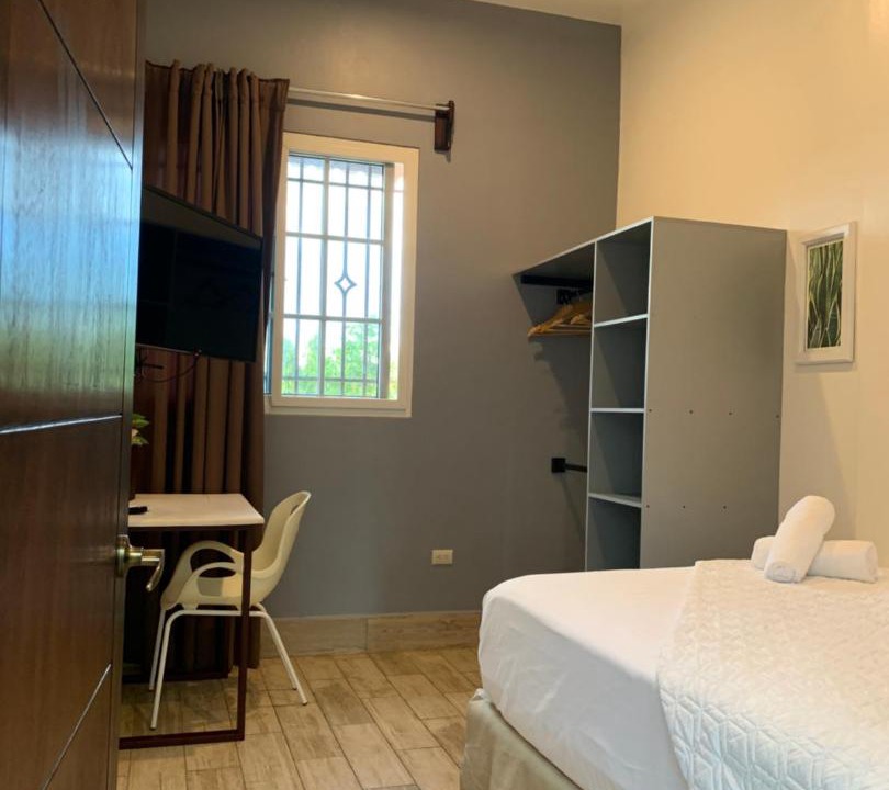 Photo of Bedroom in Flores